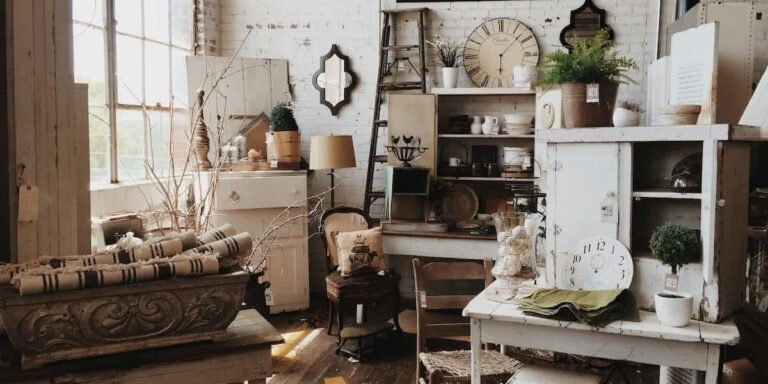 Vintage Shopping Secrets For Your Cottagecore Aesthetic Apartment